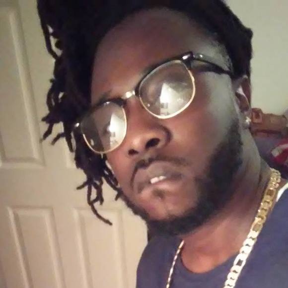 Meet your Posher, Andrew - Picture 1 of 1